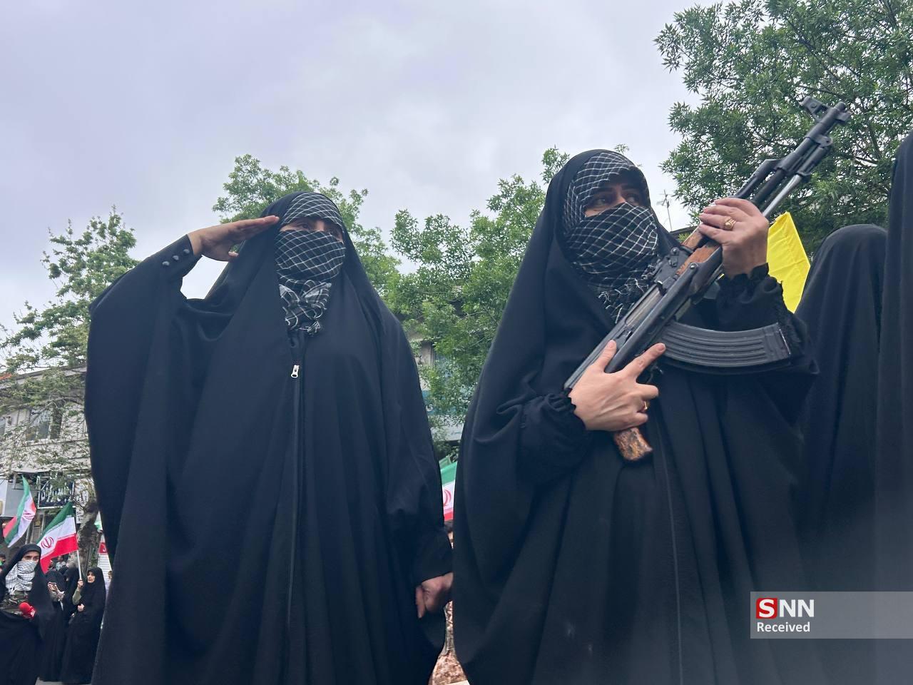 امروز زنان و دختران گیلانی با حضور خود در پویش بانوان جانفدا سنگ تمام گذاشتند+تصاویر/ منتشر نشود