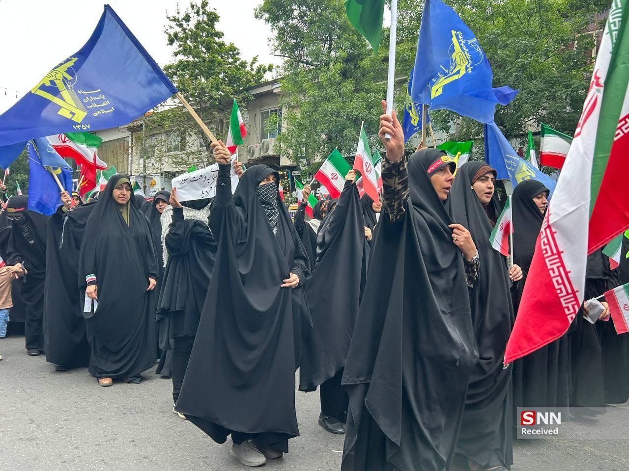 امروز زنان و دختران گیلانی با حضور خود در پویش بانوان جانفدا سنگ تمام گذاشتند+تصاویر/ منتشر نشود