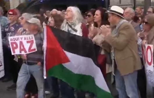 اعتراض مردم اسپانیا به جنگ افروزی آمریکا و رژیم صهیونیستی