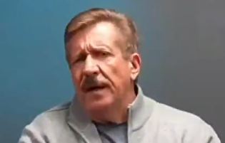 شرایط فعلی ایالات متحده شبیه به سال‌های پایانی اتحاد جماهیر شوروی است/ سیاست‌های ترامپ مانند گورباچوف است که منجر به فروپاشی شوروی شد