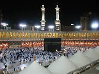 نخستین گروه از زائران بیت‌الله الحرام وارد مدینه شدند