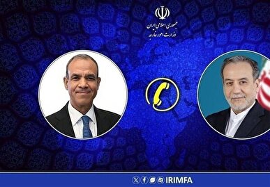گفتگوی تلفنی وزیران خارجه ایران و مصر