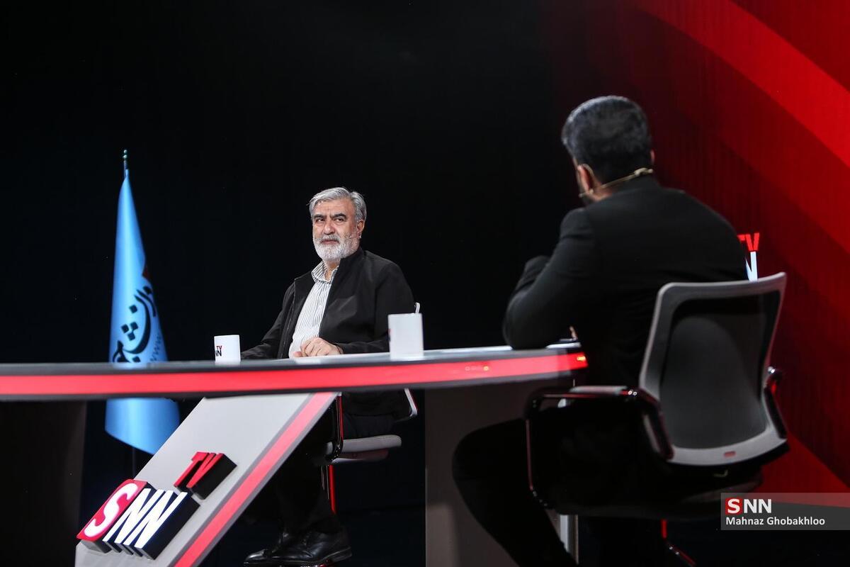 عزیزی: آمریکایی‌ها همیشه در مذاکرات بر غنی‌سازی صفر اصرار داشتند + فیلم