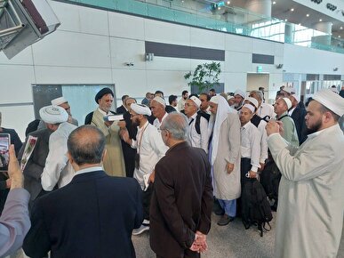 اولین گروه‌های زائران حج تمتع ۱۴۰۵ عازم عربستان شدند