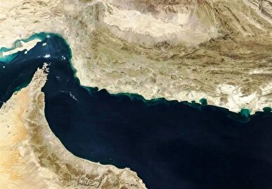 ببینید| اعتراف اجباری پوریا زراعتی: تنگه هرمز بسته بماند ممکن است جمهوری‌خواهان سنا را از دست بدهند