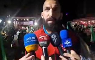 روزبه چشمی : وقتی حسین محمدی رزمنده جانباز پای لانچر را از نزدیک دیدم به ایرانی بودن خودم افتخار کردم