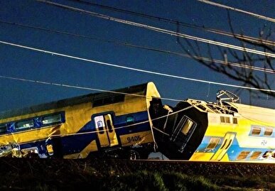 برخورد دو قطار در اندونزی ۷ کشته و ۸۰ زخمی برجای گذاشت + فیلم
