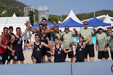 پنجمین برد تیم ملی هندبال ساحلی و صعود به نیمه نهایی / میزبان هم مغلوب اقتدار ایرانی شد