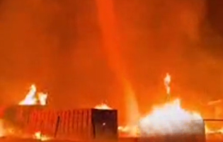 وقوع پدیده نادر گردباد آتشین در اسپانیا