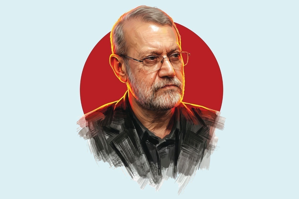 ببینید/ انتشار برای نخستین بار؛ تصاویری از وداع خانواده‌های شهیدان لاریجانی با پیکر‌های شهدا در معراج شهدای تهران