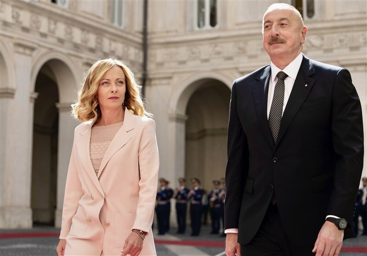 سفر ملونی به قفقاز؛ ارمنستان نمادین، آذربایجان شریک راهبردی ایتالیا