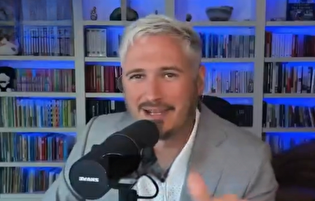 تحلیلگر سیاسی آمریکایی:ترامپ تروریست‌ترین انسان دنیاست