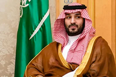 فایننشال‌تایمز: عربستان سعودی قراردادهای مشاوره‌ای جدید را متوقف کرده و برخی از پرداخت‌ها را به تعویق انداخته است + عکس