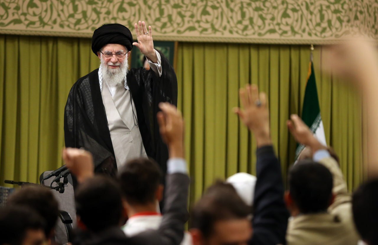*آماده انتشار* بازخوانی ۲۵ مطالبه رهبر شهید انقلاب از جنبش دانشجویی