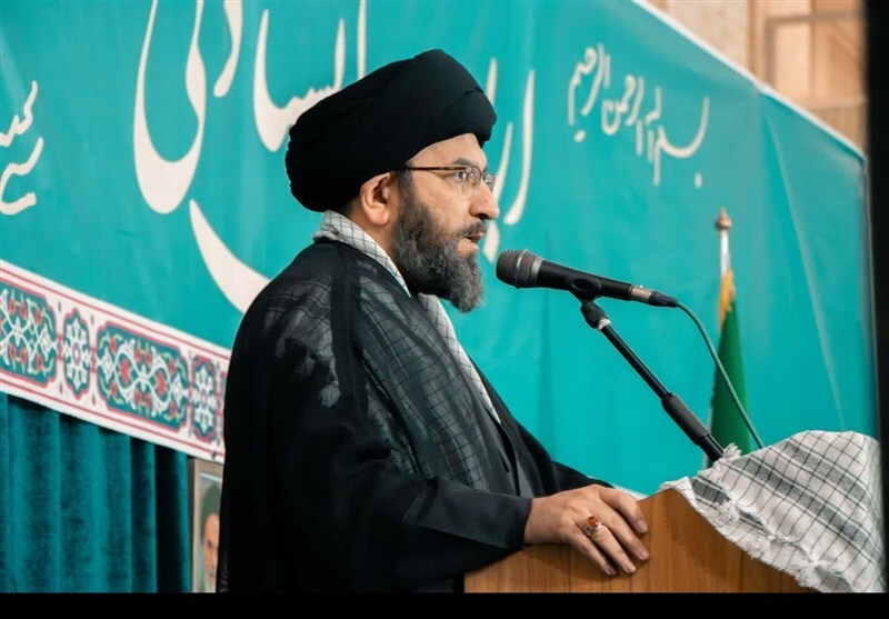 امام جمعه زنجان: جنگ امروز دشمن جنگ روایتهاست