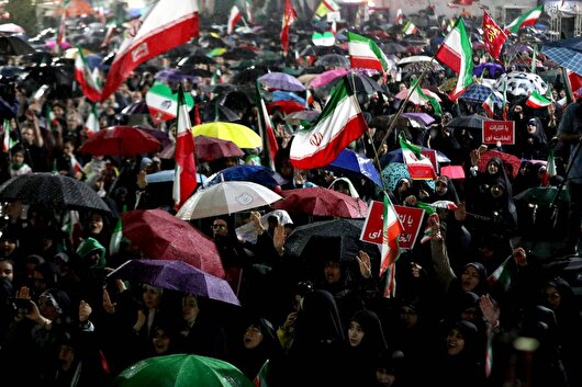 حال و هوای تماشایی و احساسی میدان ذهاب رشت در شب نود و یکم+فیلم