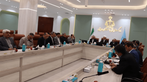 برخورد قاطع بدون اغماض با اخلالگران نظام اقتصادی