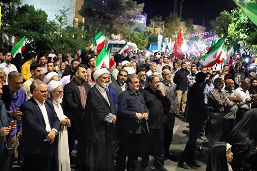 نود و چهارمین شب اجتماع مردمی «شب‌های اقتدار» در سمنان+تصاویر