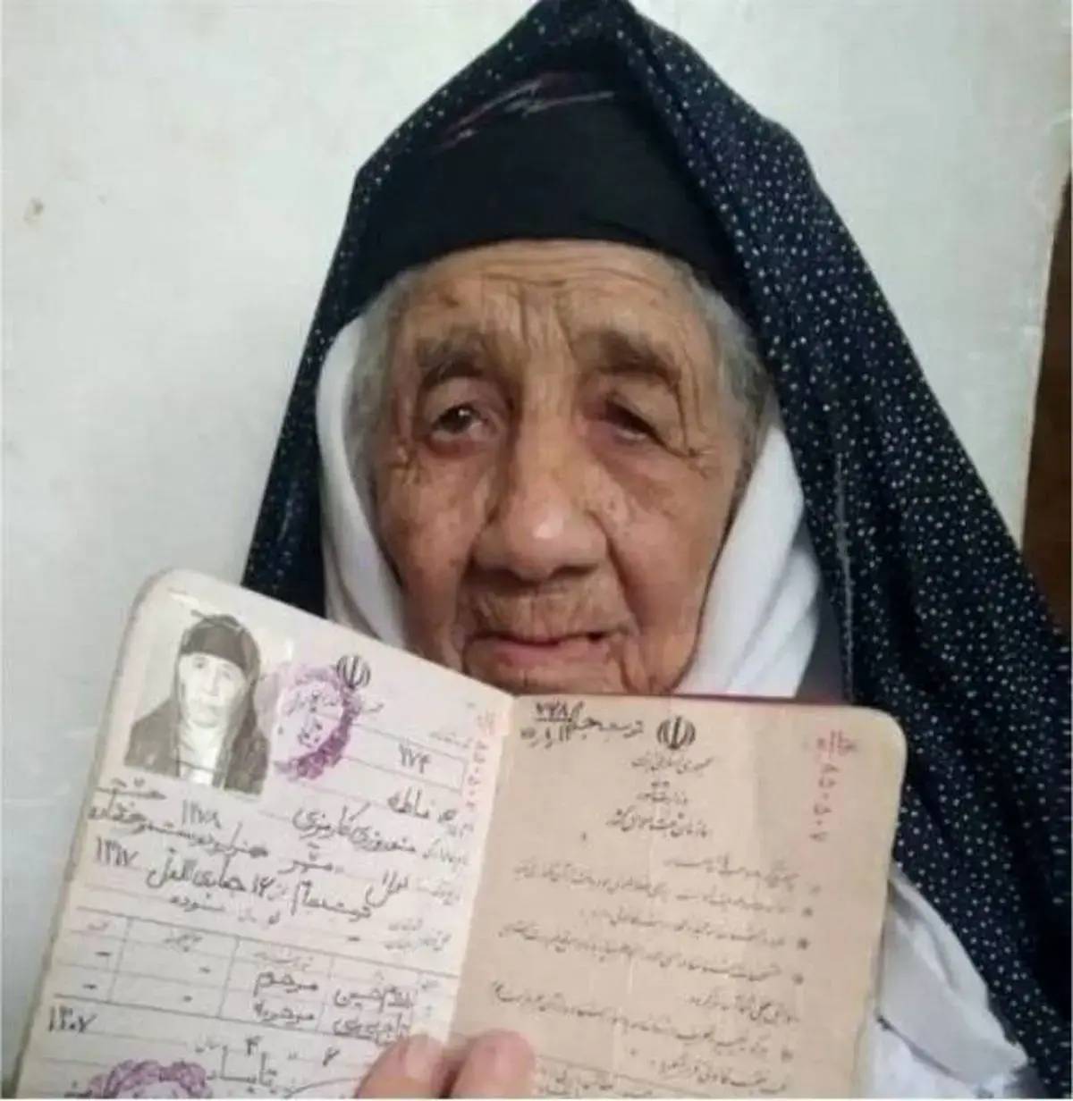 پیرترین فرد جهان در تربت&zwnj;جام خراسان رضوی درگذشت | راز عمر ۱۲۶ ساله فاطمه نوروزی چه بود؟