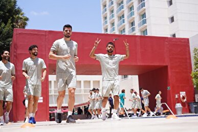 تمرین سبک تیم ملی فوتبال در بدو ورود به مکزیک