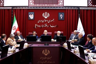 پزشکیان: همه دستگاه‌ها باید حداکثر تلاش خود را برای عملیاتی شدن وعده افزایش اعتبار کالابرگ به کار گیرند