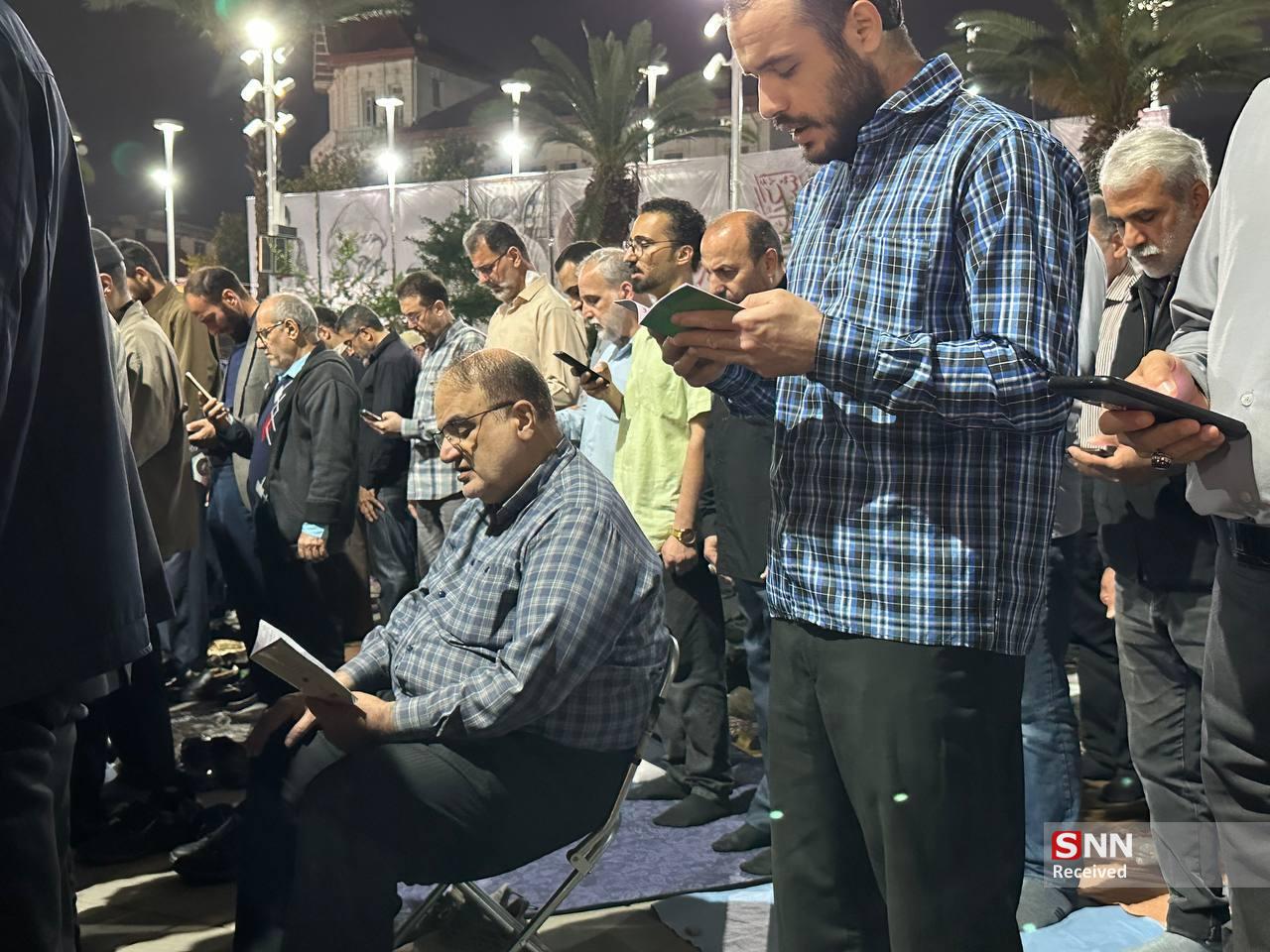 نماز باشکوه استغاثه مردم رشت به امام زمان در قرار هشتاد و سوم+فیلم و تصاویر/ منتشر نشود