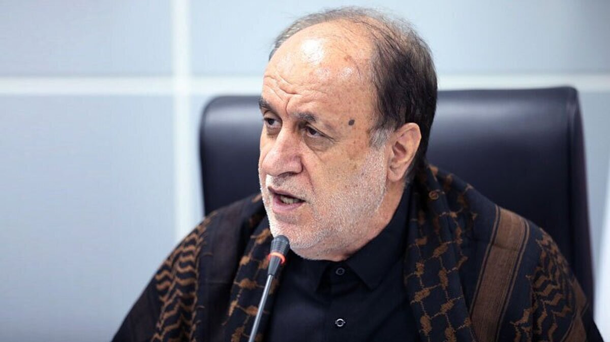 حاجی بابایی: باید محاصره اقتصادی را بشکنیم