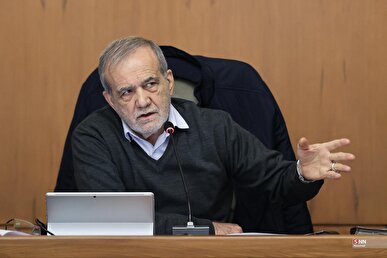 پزشکیان: دهک‌بندی خانوار‌ها باید بر پایه داده‌های دقیق بازنگری شود