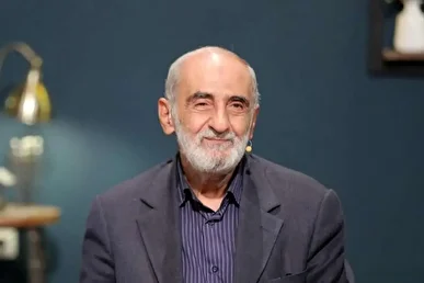 شریعتمداری: تداوم مسیر انقلاب مدیون خون شهدا است + فیلم