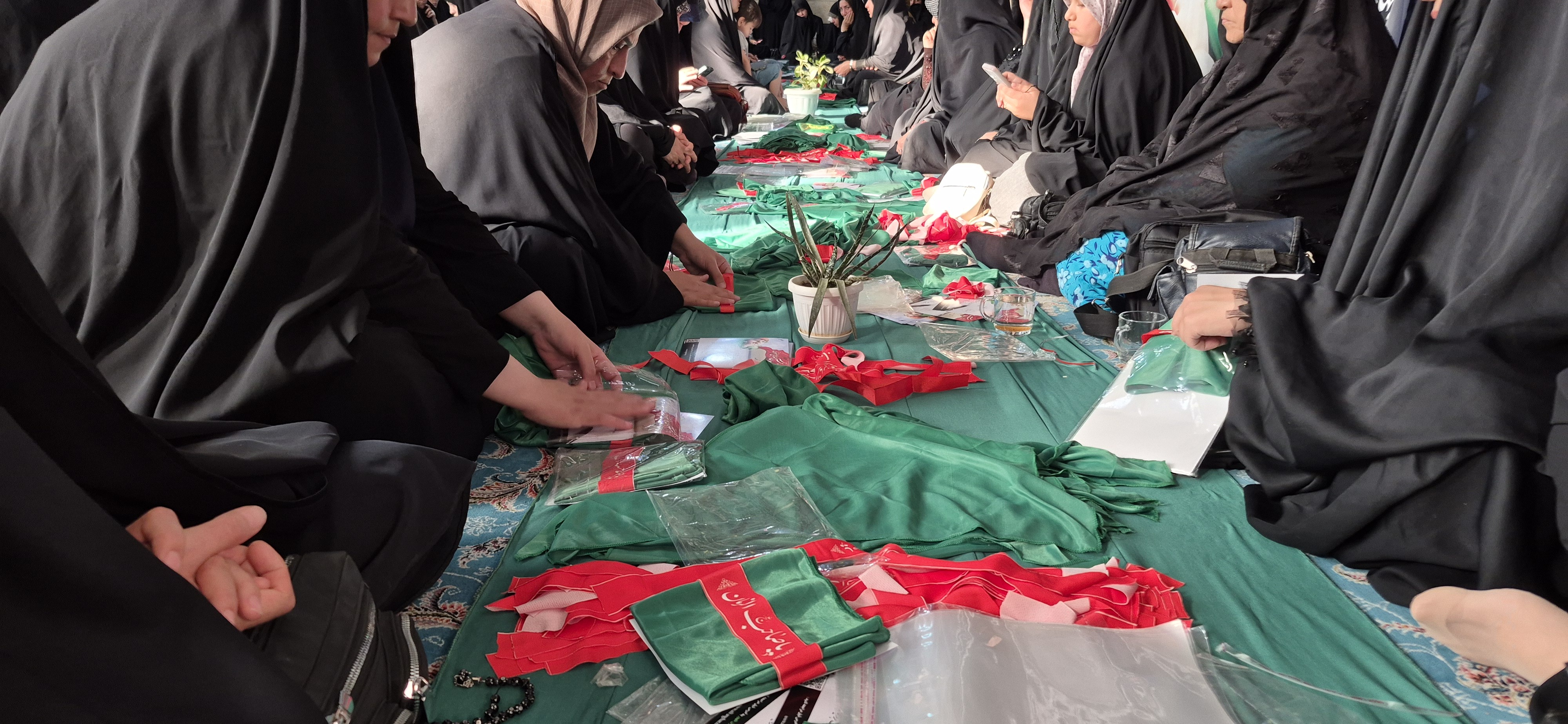 آمادهسازی بیش از ۲۰ هزار دست لباس برای مراسم جهانی شیرخوارگان حسینی در قم
