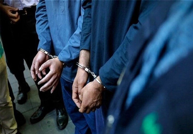 کشف ۱۲ تن آرد خارج از شبکه توزیع و قاچاق در اسلامشهر