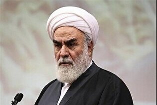 رهبر شهید انقلاب حافظه‌ای بسیار قوی داشتند و یک رِجالی کم‌نظیر بودند /  آقا گفتند من و خانواده‌ام ان‌شاءالله همه با هم شهید می‌شویم + فیلم