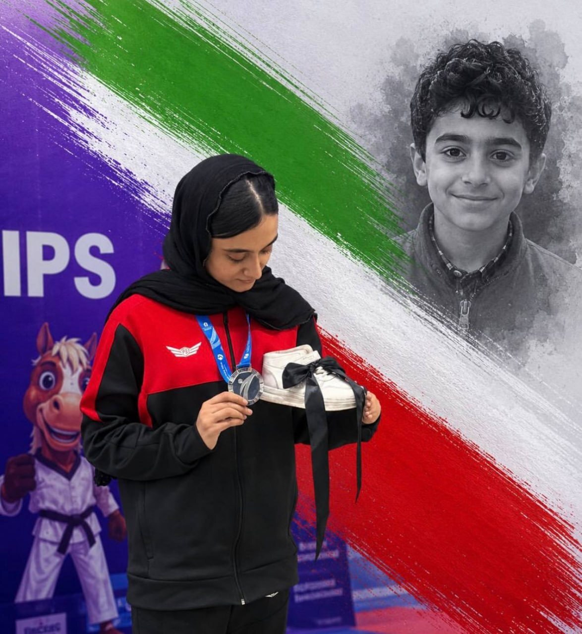 دارنده نشان نقره قهرمانی آسیای مغولستان مدال خود را به شهدای مظلوم میناب تقدیم کرد دارنده نشان نقره قهرمانی آسیای مغولستان مدال خود را به شهدای مظلوم میناب تقدیم کرد
