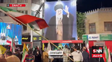 لحظاتی از نوای حاج علی مالکی نژاد در جوار محل شهادت رهبر شهید+فیلم