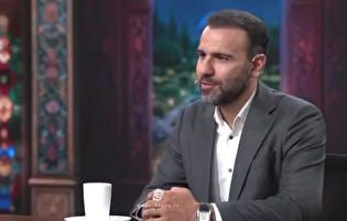 احترام نظامی ملی‌پوشان تعظیم به پرچم و میهن است