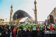 مندئئ