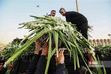 مندئئ