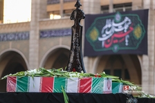 مندئئ