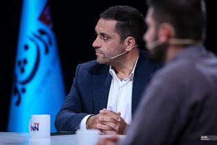 گفتگوی تلویزیون اینترنتی خبرگزاری دانشجو با امیر کرملو