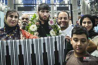 تیم ملی کشتی فرنگی ایران