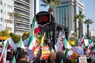 راهپیمایی مردم شیراز در محکومیت اغتشاشات