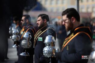 دسته عزای خادمان کریمه اهل بیت(س) در سوگ امام موسی کاظم(ع)