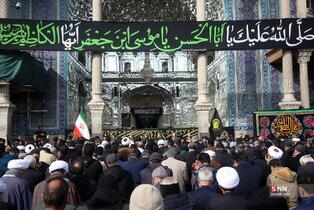 دسته عزای خادمان کریمه اهل بیت(س) در سوگ امام موسی کاظم(ع)