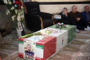 تشییع پیکر شهید راستینه از شهدای اغتشاشات در قم