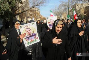 تشییع پیکر شهید راستینه از شهدای اغتشاشات در قم