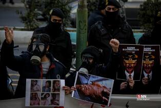 تجمع  دانشجویان مقابل سفارت آلمان