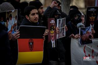 تجمع  دانشجویان مقابل سفارت آلمان