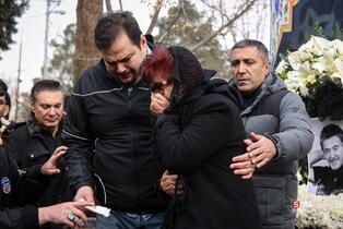 مراسم تشییع رضا رویگری