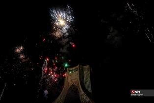 نور افشانی در شب سالگرد پیروزی انقلاب اسلامی