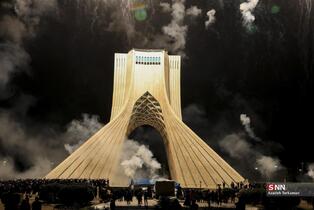 نور افشانی در شب سالگرد پیروزی انقلاب اسلامی